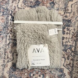 AVA Decorative Throw in Gray